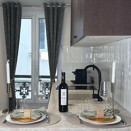Апартаменты Charming Studio In Porte De Versailles Париж Экстерьер фото