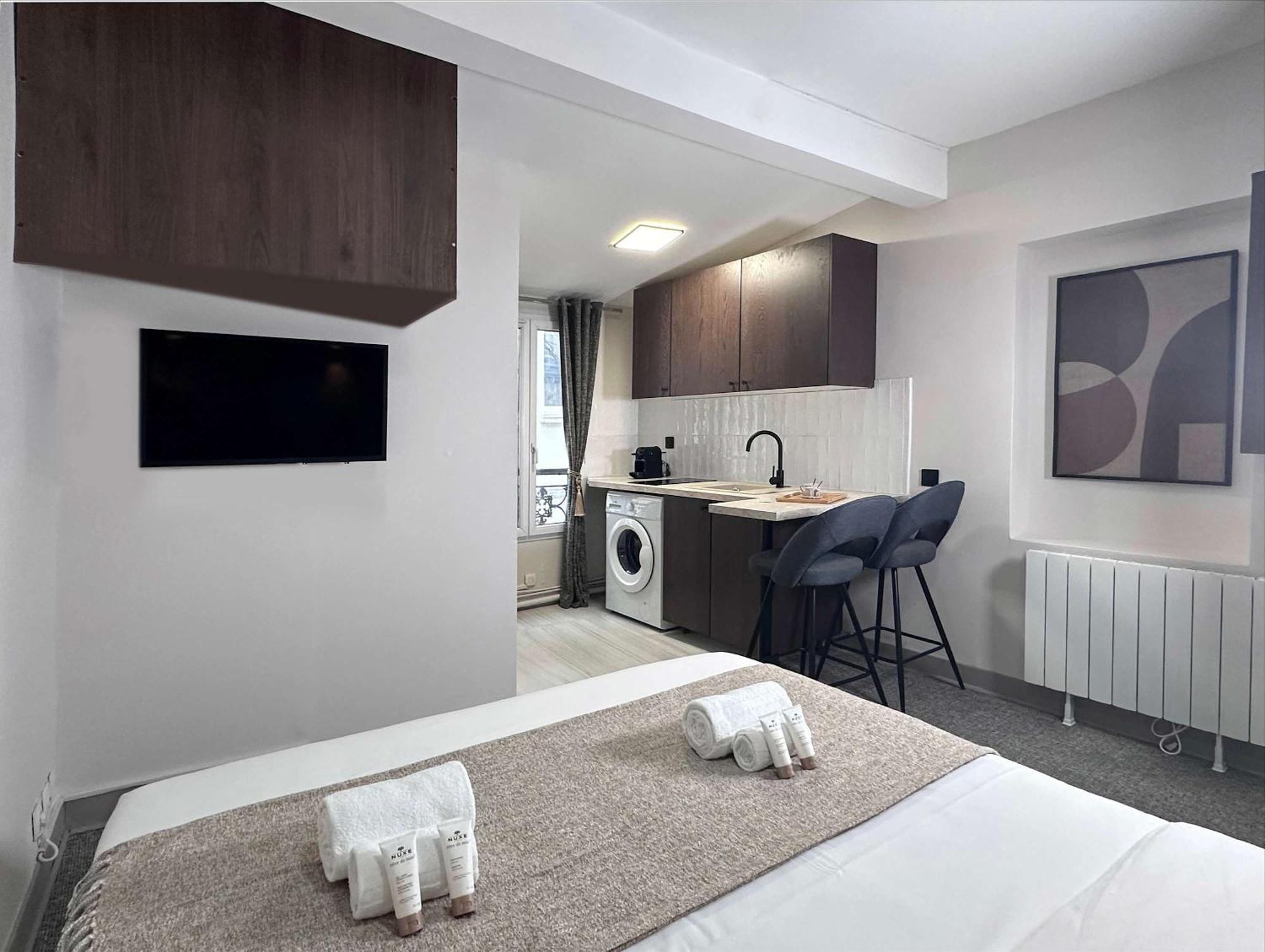 Апартаменты Charming Studio In Porte De Versailles Париж Экстерьер фото